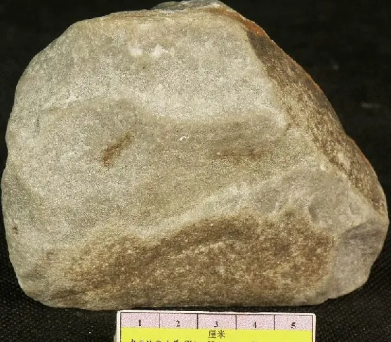 Dolomite rock for aggregate crushing