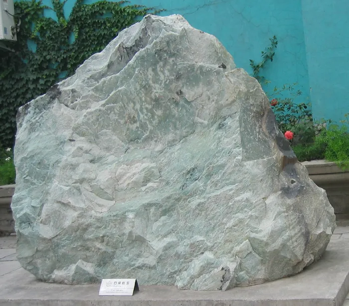 Quartzite rock requiring abrasiveness testing